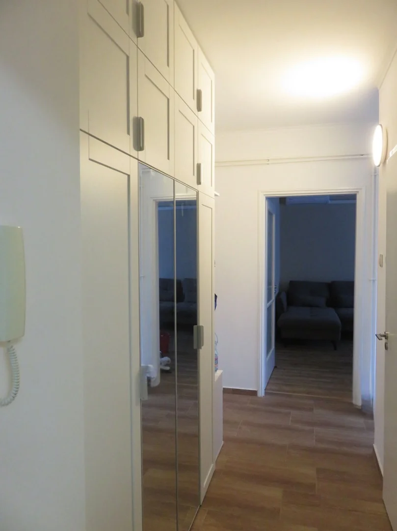 Eladó panel lakás Balatonalmádin - Kép 4