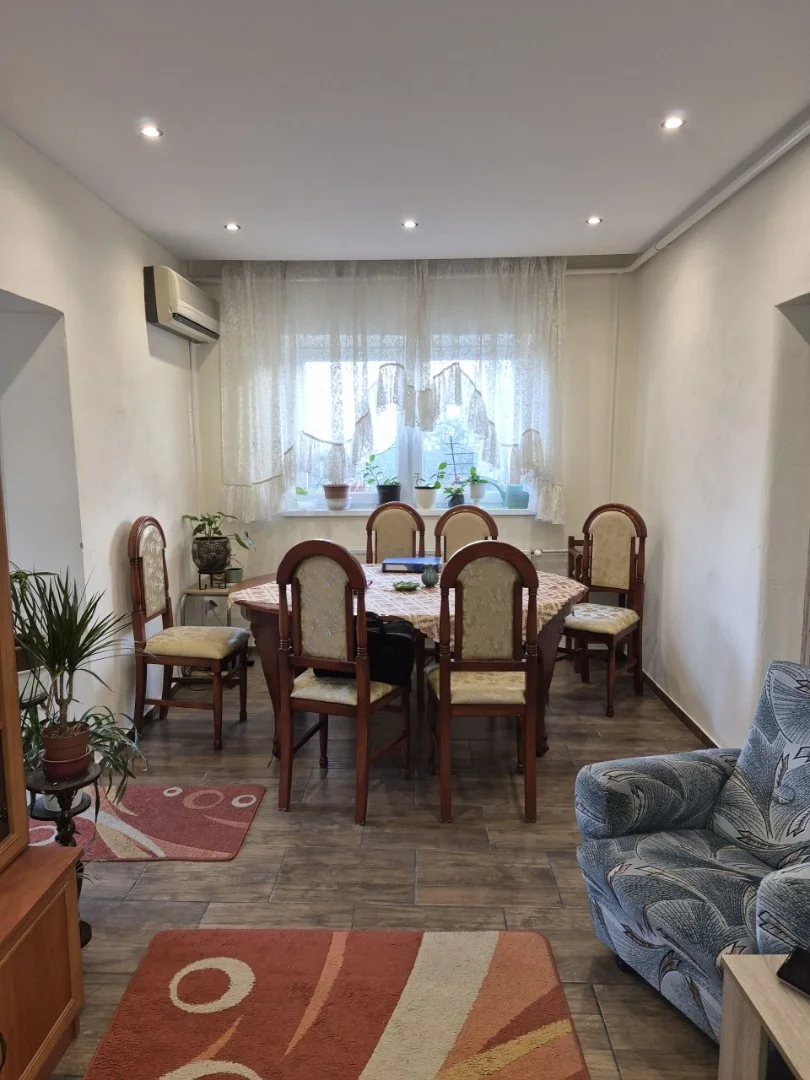 Eladó családi ház Pécsen