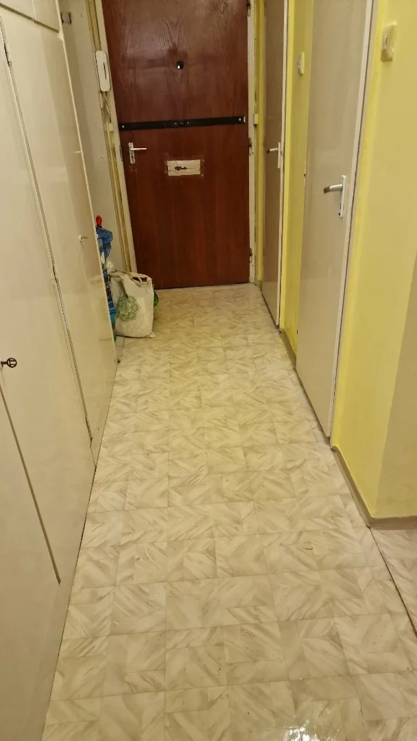 Eladó panel lakás Mosonmagyaróváron