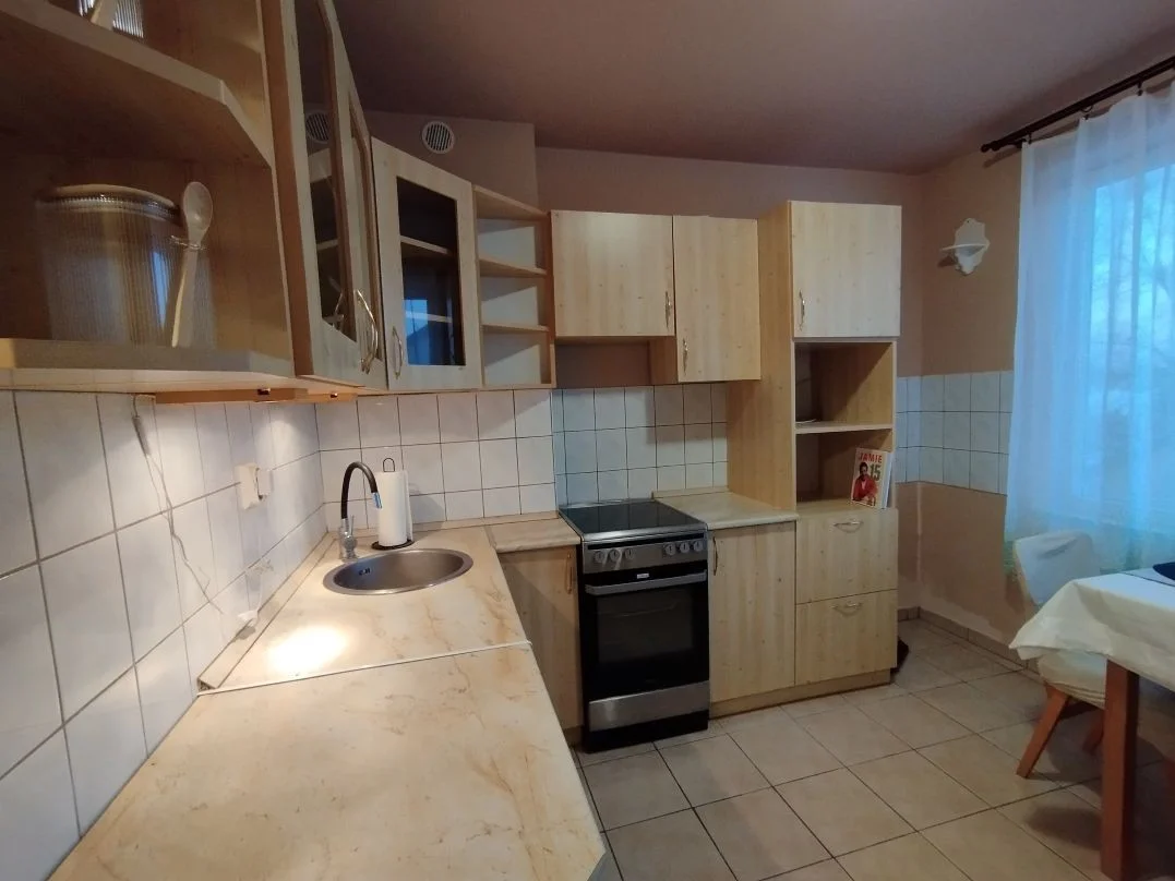 Eladó tégla lakás Székesfehérváron - Kép 9