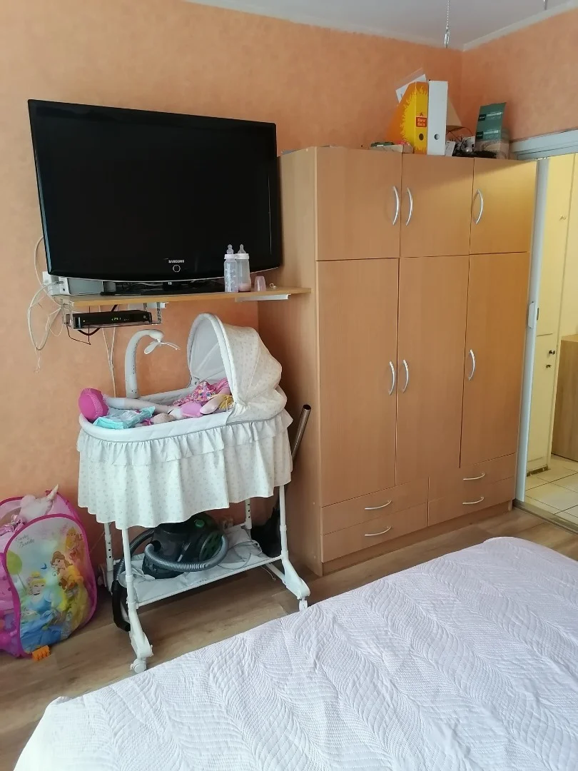 Eladó panel lakás Dunaújvárosban - Kép 12