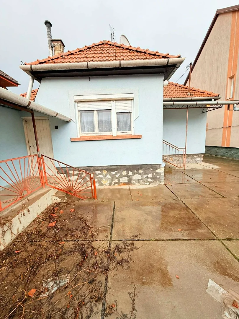 Eladó családi ház Miskolcon - Kép 15