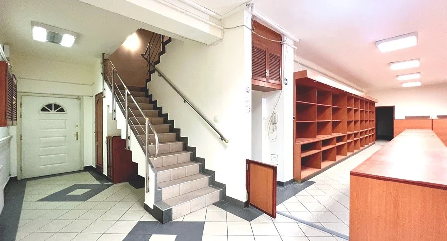 Kiadó üzlet iroda / üzlet / kereskedelmi / szolgáltató Budapest 20. ker.en - Kép 2