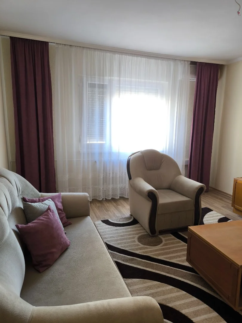 Eladó panel lakás Szekszárdon - Kép 4