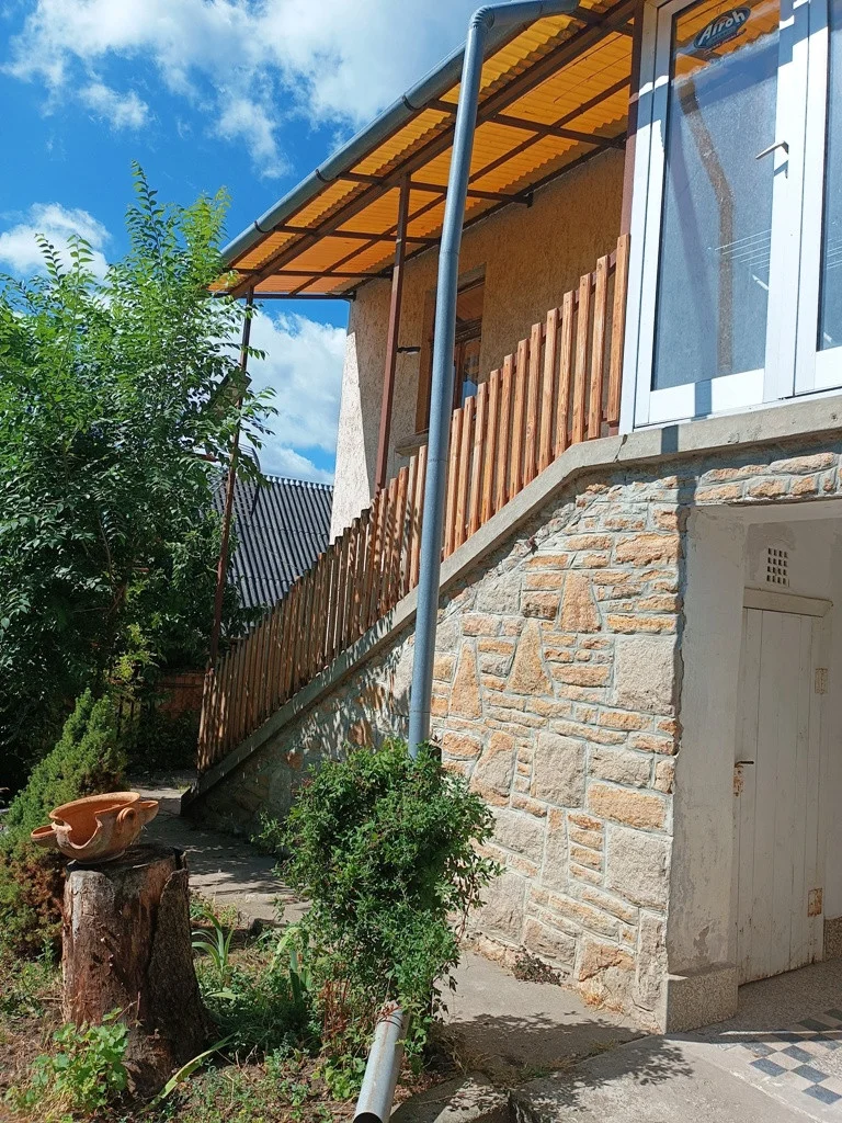 Eladó családi ház Szokolyan - Kép 2