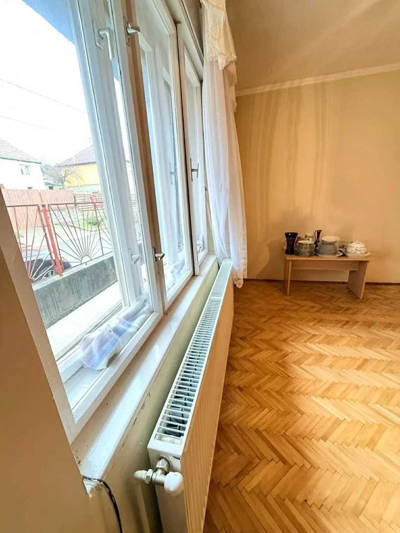 Eladó családi ház Miskolcon - Kép 8