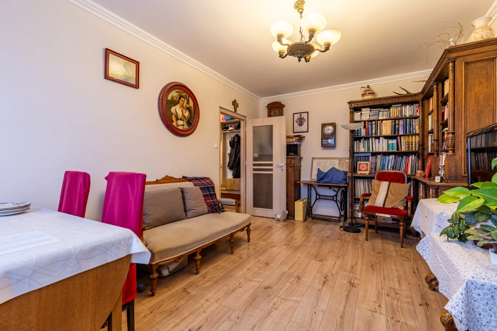 Eladó panel lakás Budapest 19. ker.en - Kép 2