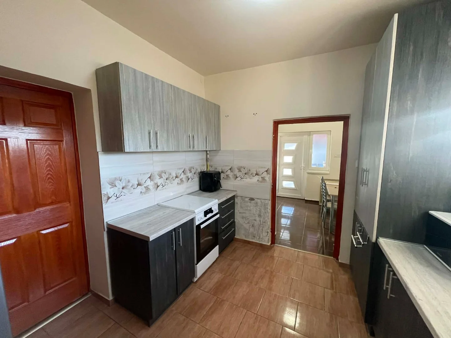 Eladó családi ház Bujon - Kép 9