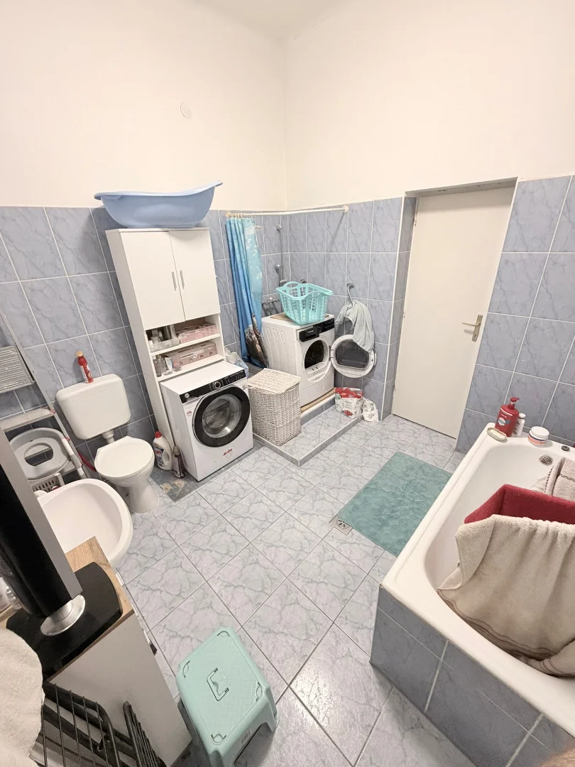 Eladó családi ház Nagykanizsán - Kép 13