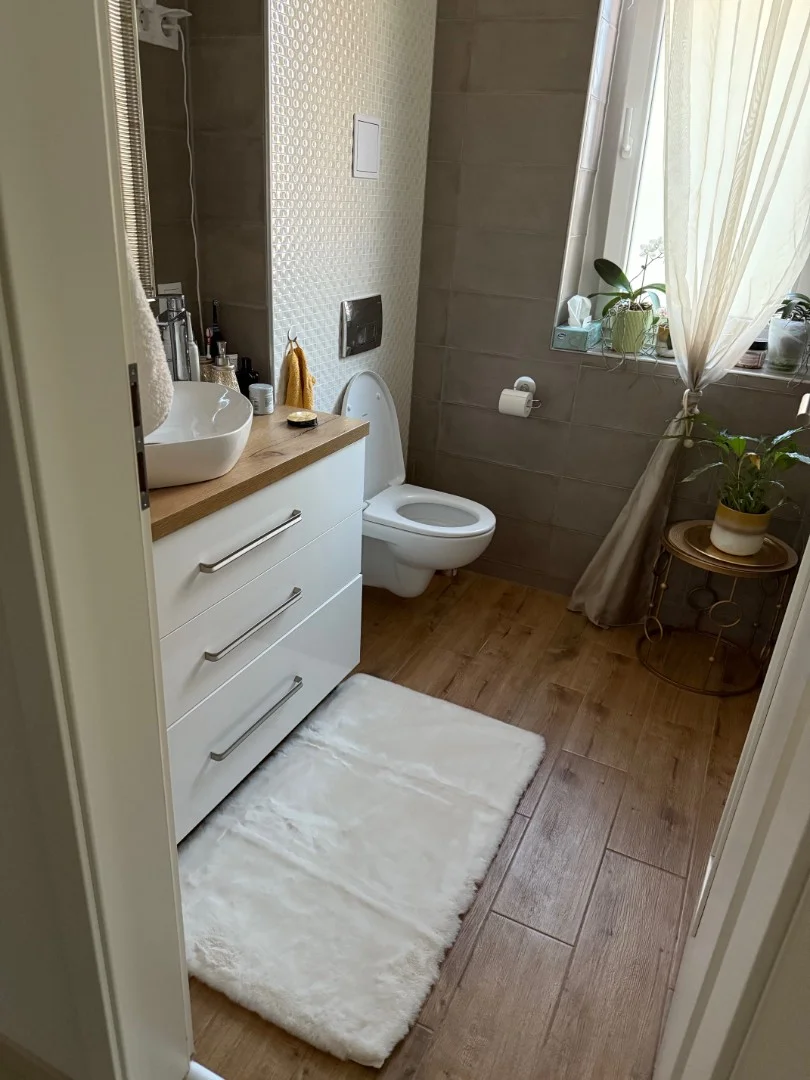 Eladó tégla lakás Budapest 03. ker.en - Kép 9