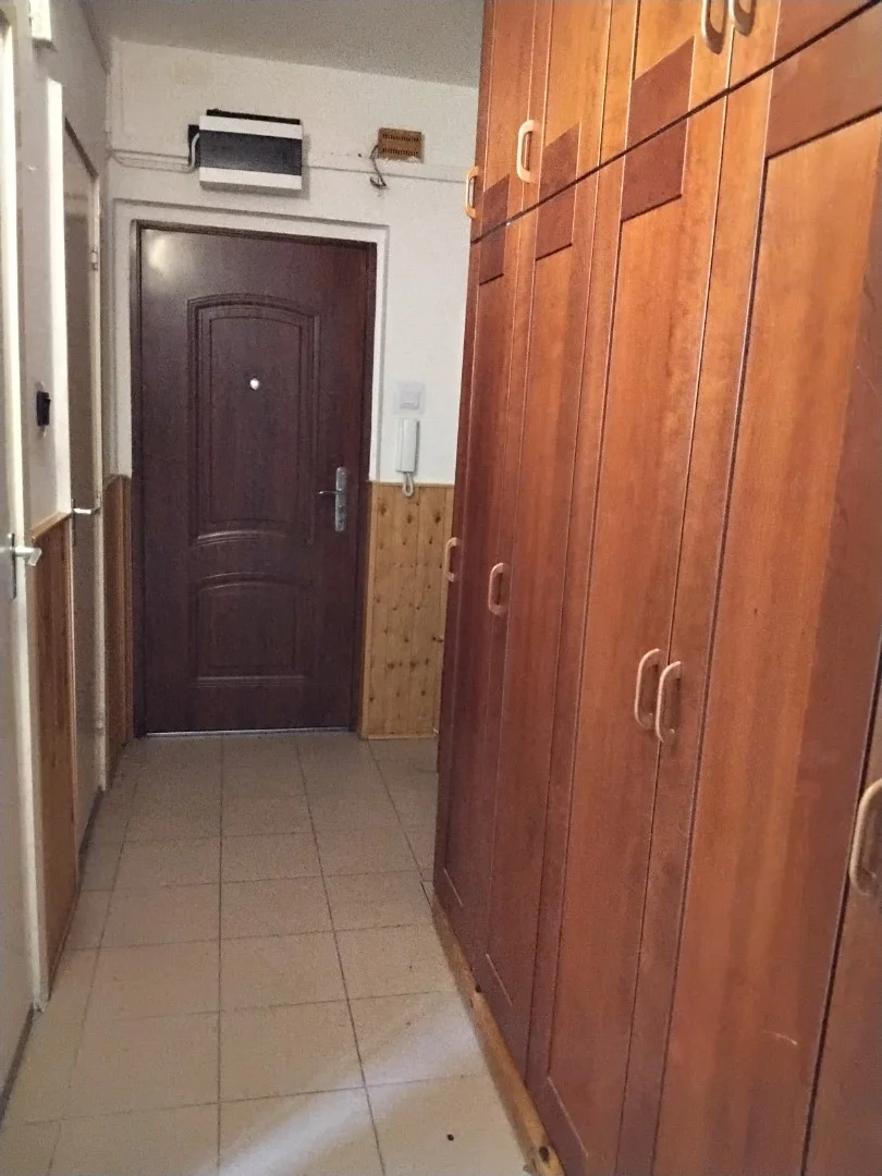 Eladó panel lakás Győrött - Kép 3