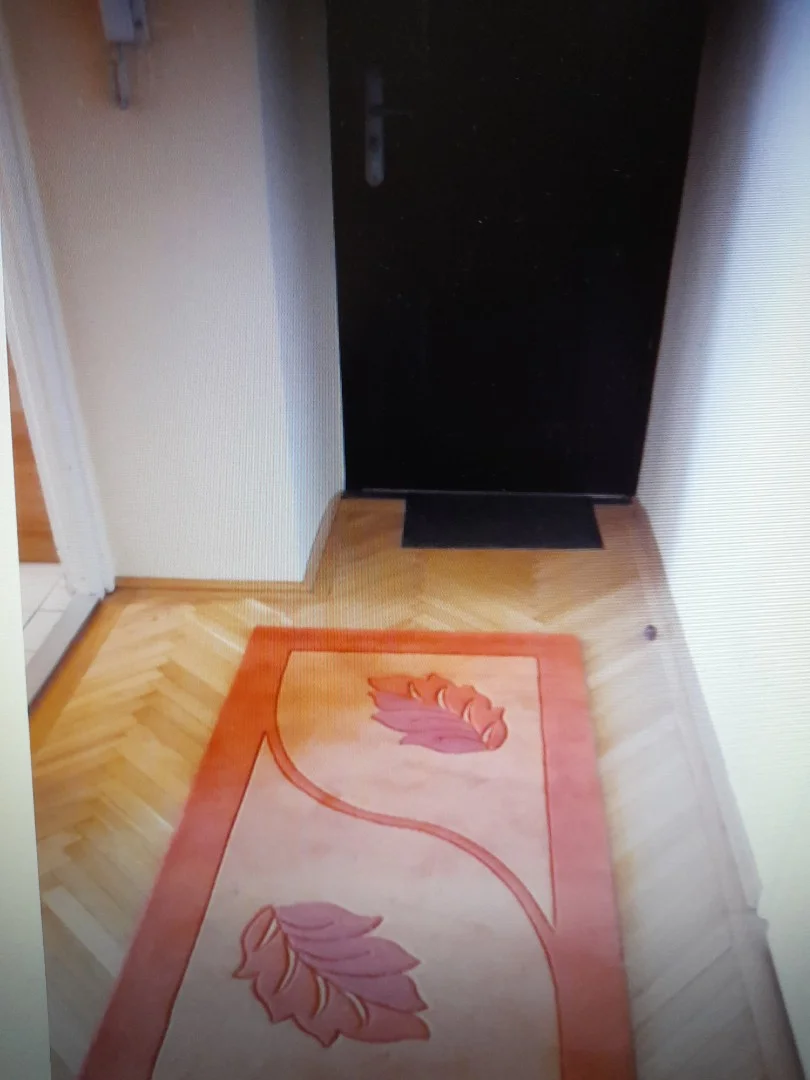 Eladó tégla lakás Győrött - Kép 9