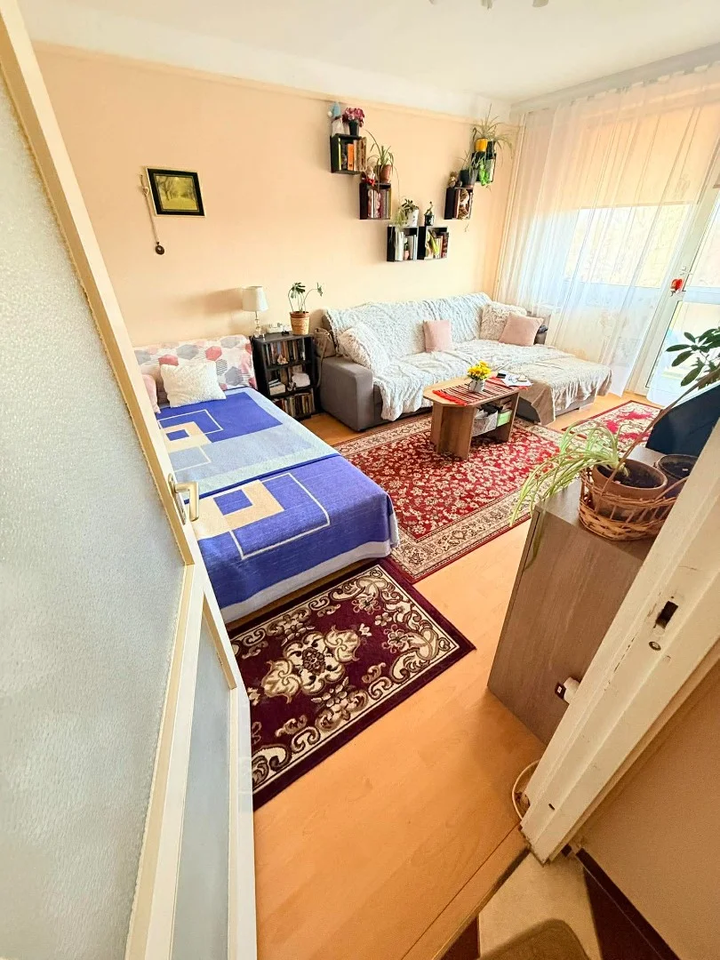 Eladó panel lakás Kazincbarcikan - Kép 8