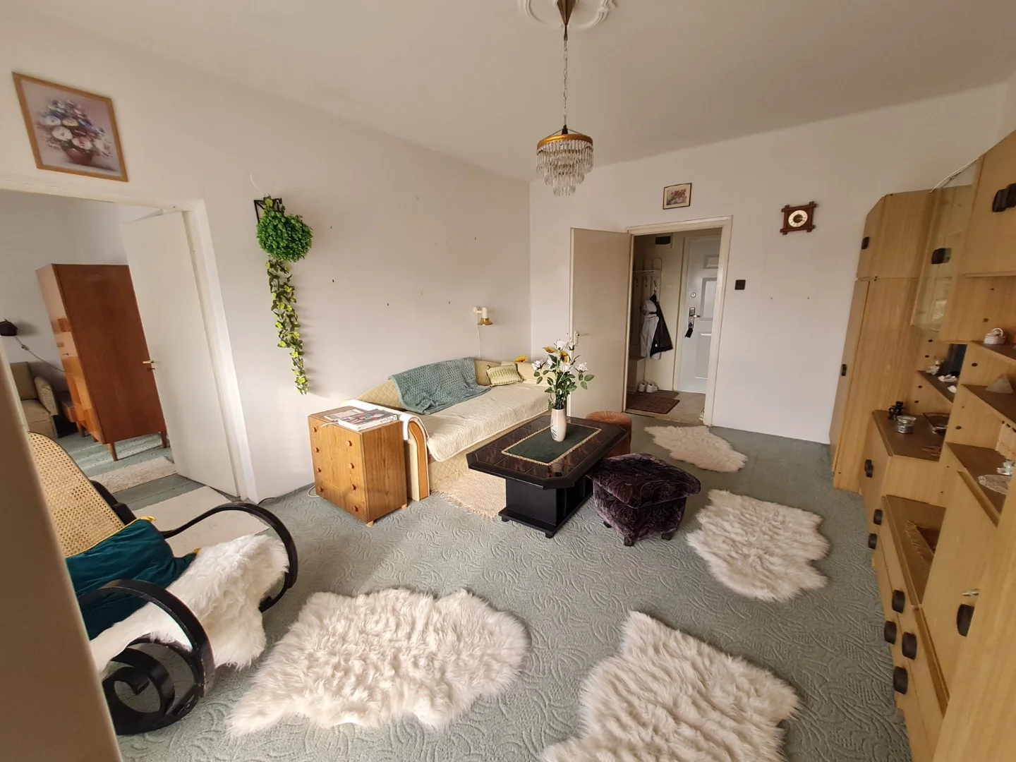 Eladó tégla lakás Székesfehérváron - Kép 2