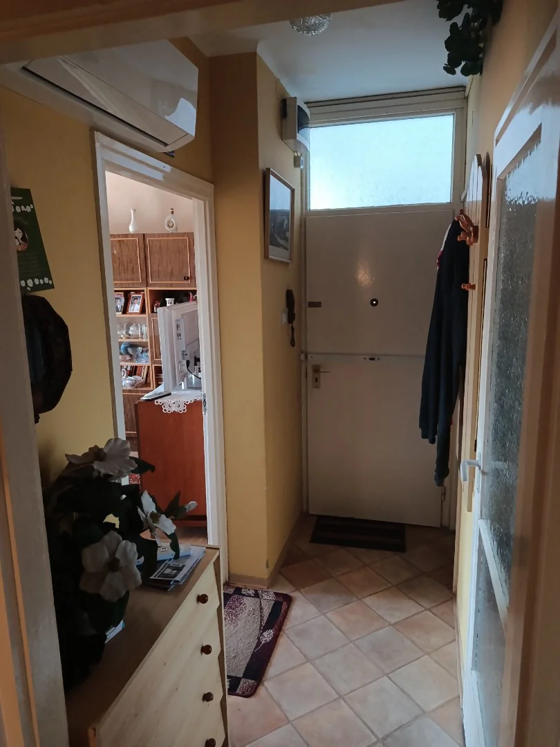 Eladó panel lakás Simontornyan - Kép 2