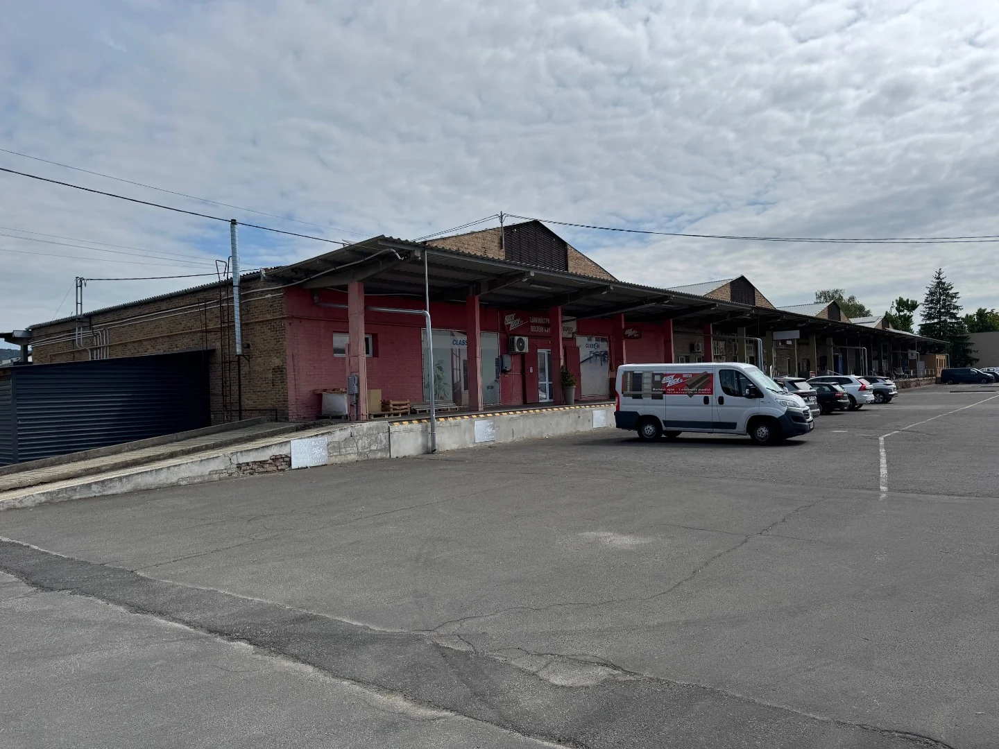 Eladó raktár ipari / raktár Pécs Megyeri - Kép 8