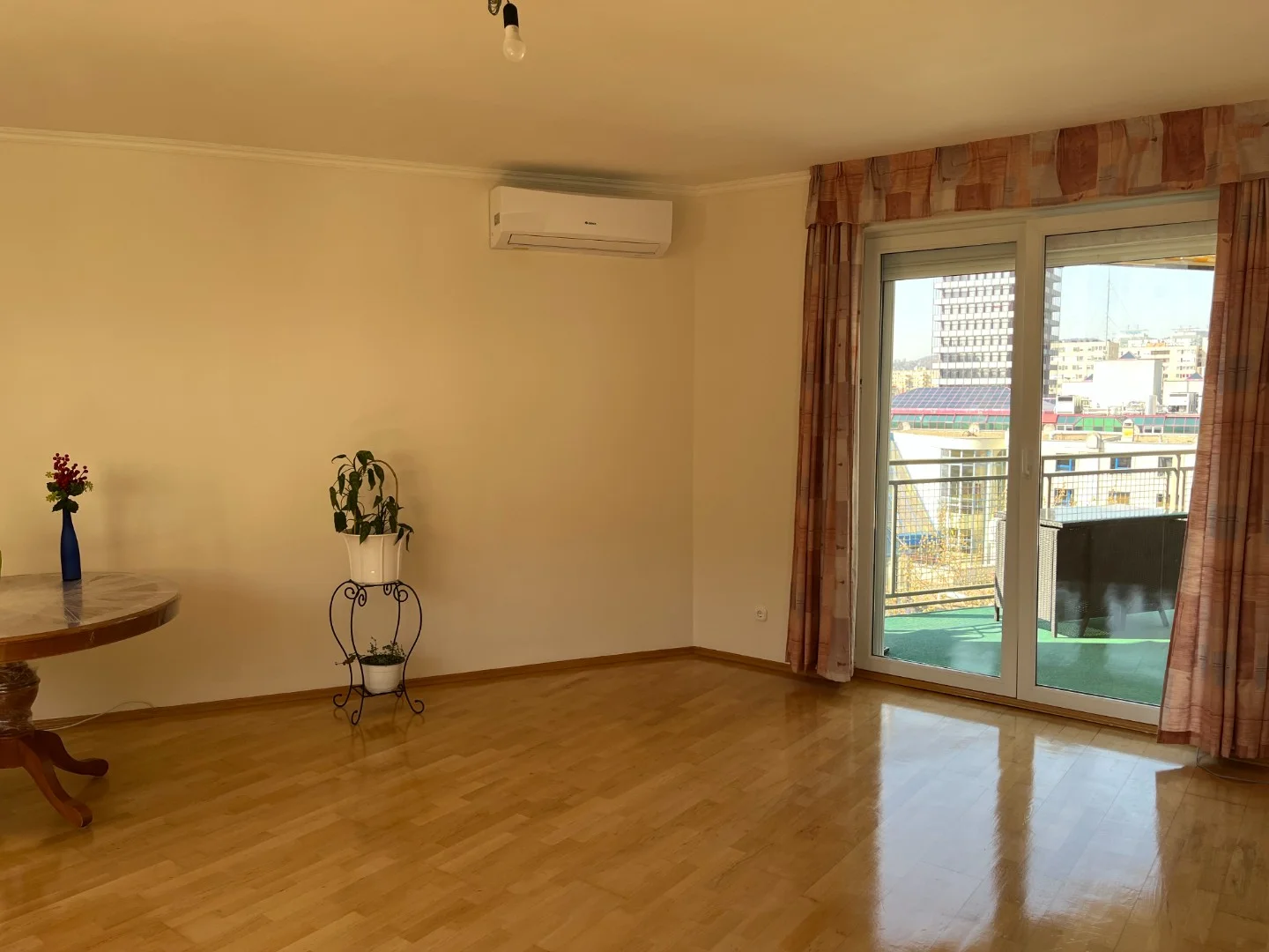 Eladó tégla lakás Budapest 13. ker.en - Kép 2