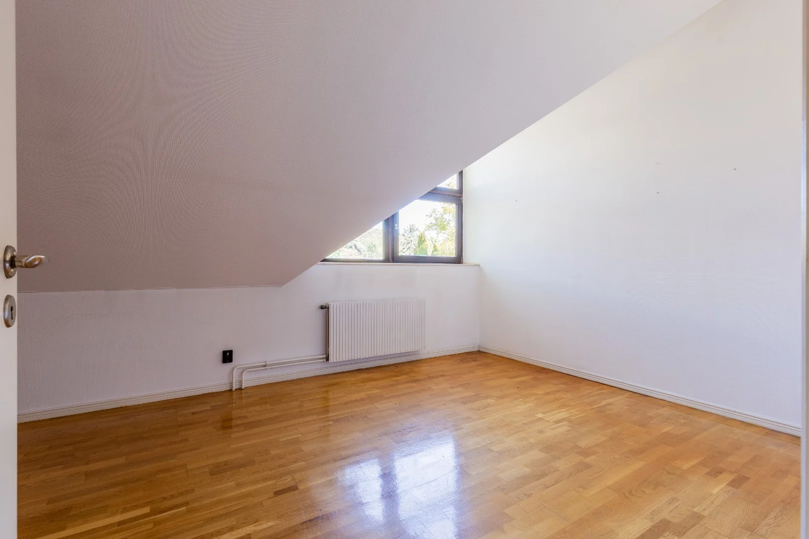 Eladó családi ház Budapest 02. ker.en - Kép 15