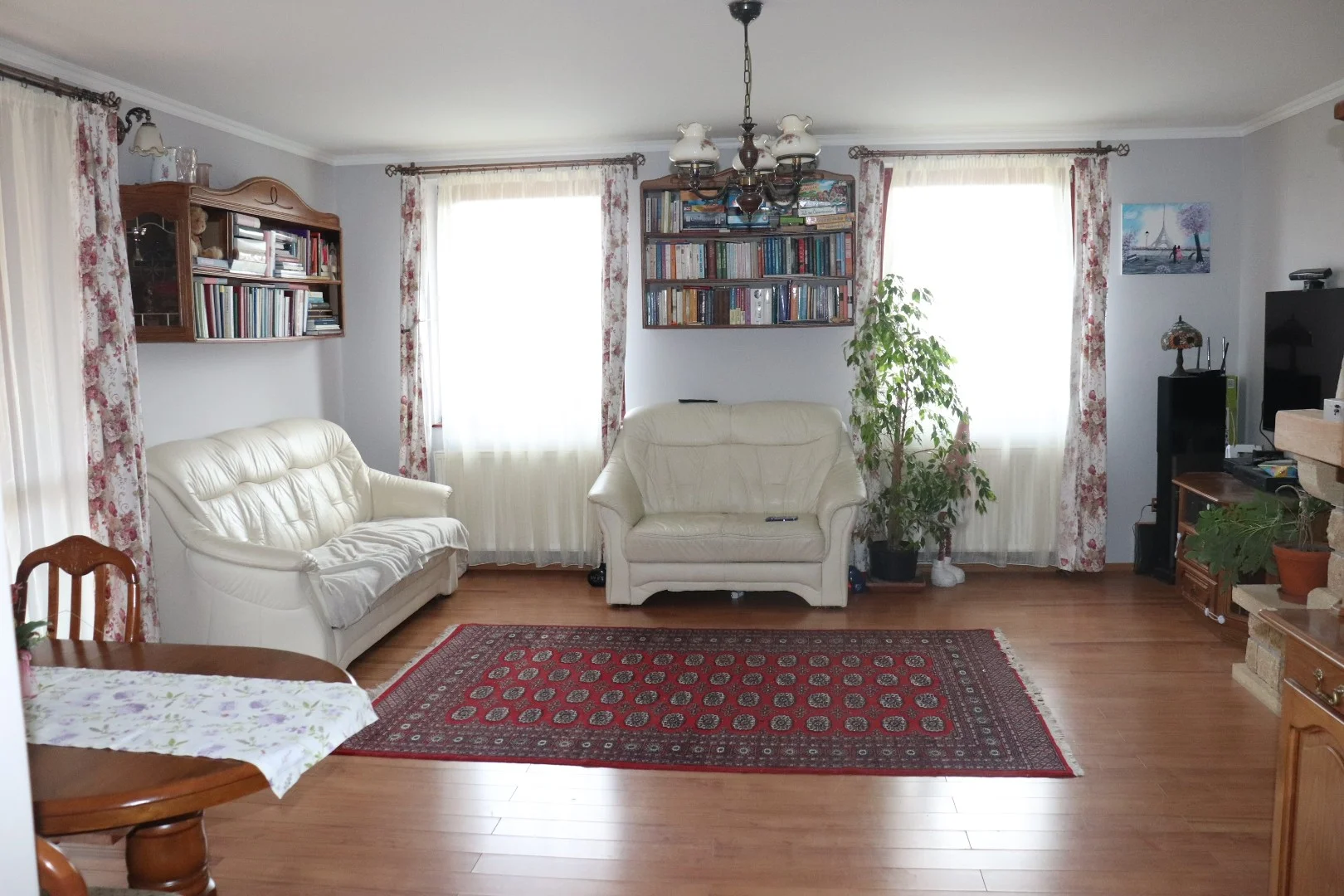 Eladó családi ház Nyúlon - Kép 9