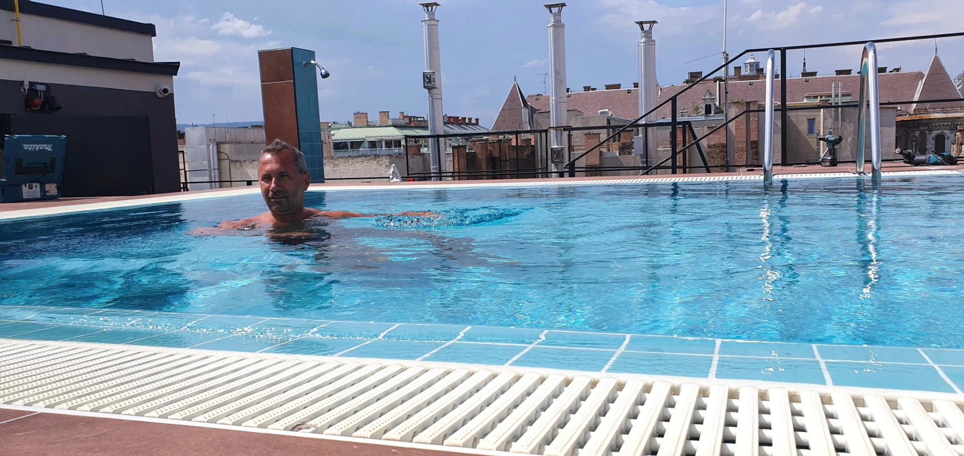 Kiadó tégla lakás Budapest 06. ker.en - Kép 17