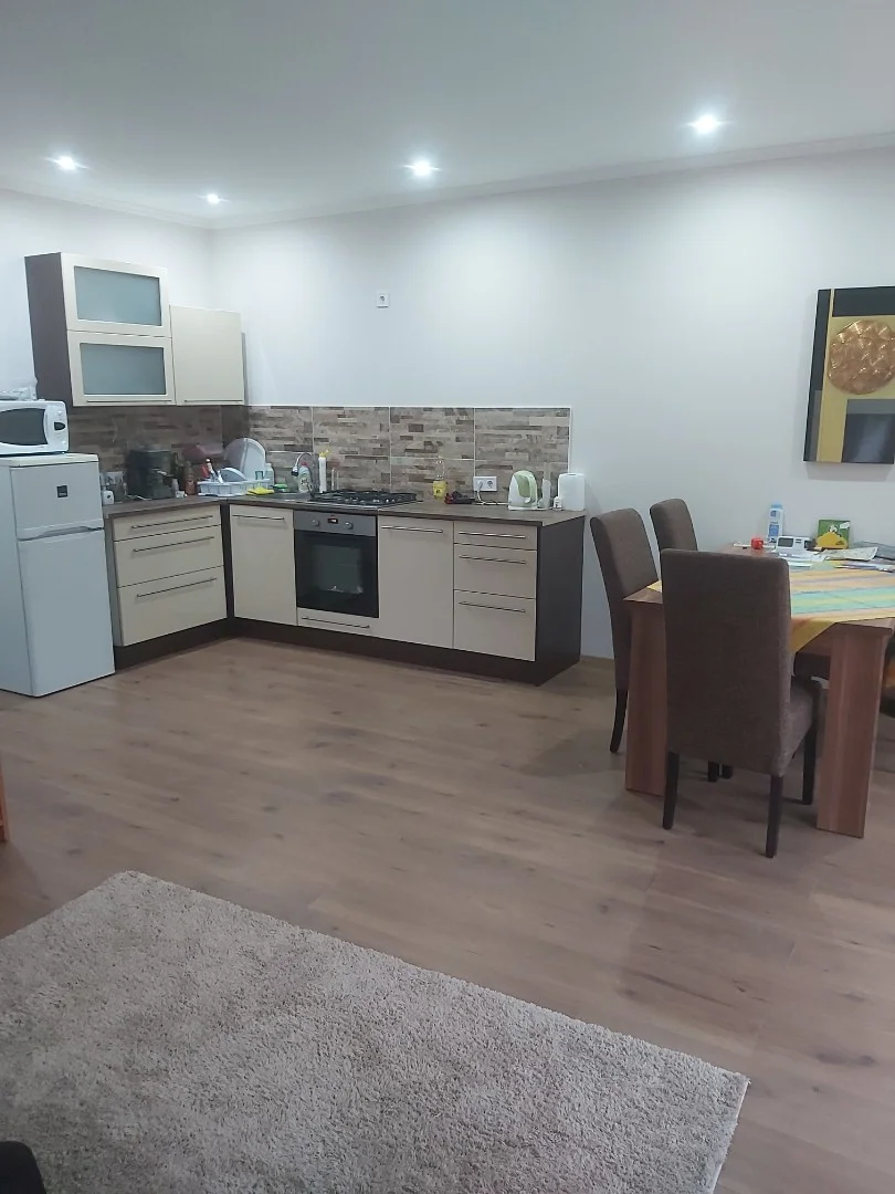 Eladó családi ház Délegyházan - Kép 3