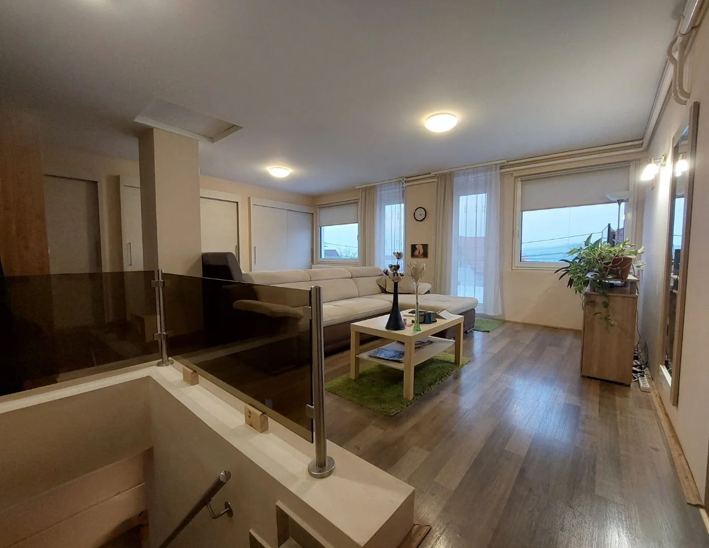 Eladó családi ház Pécsen - Kép 4