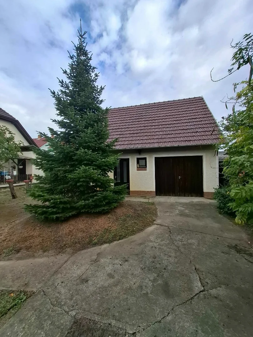 Eladó családi ház Szegeden - Kép 6