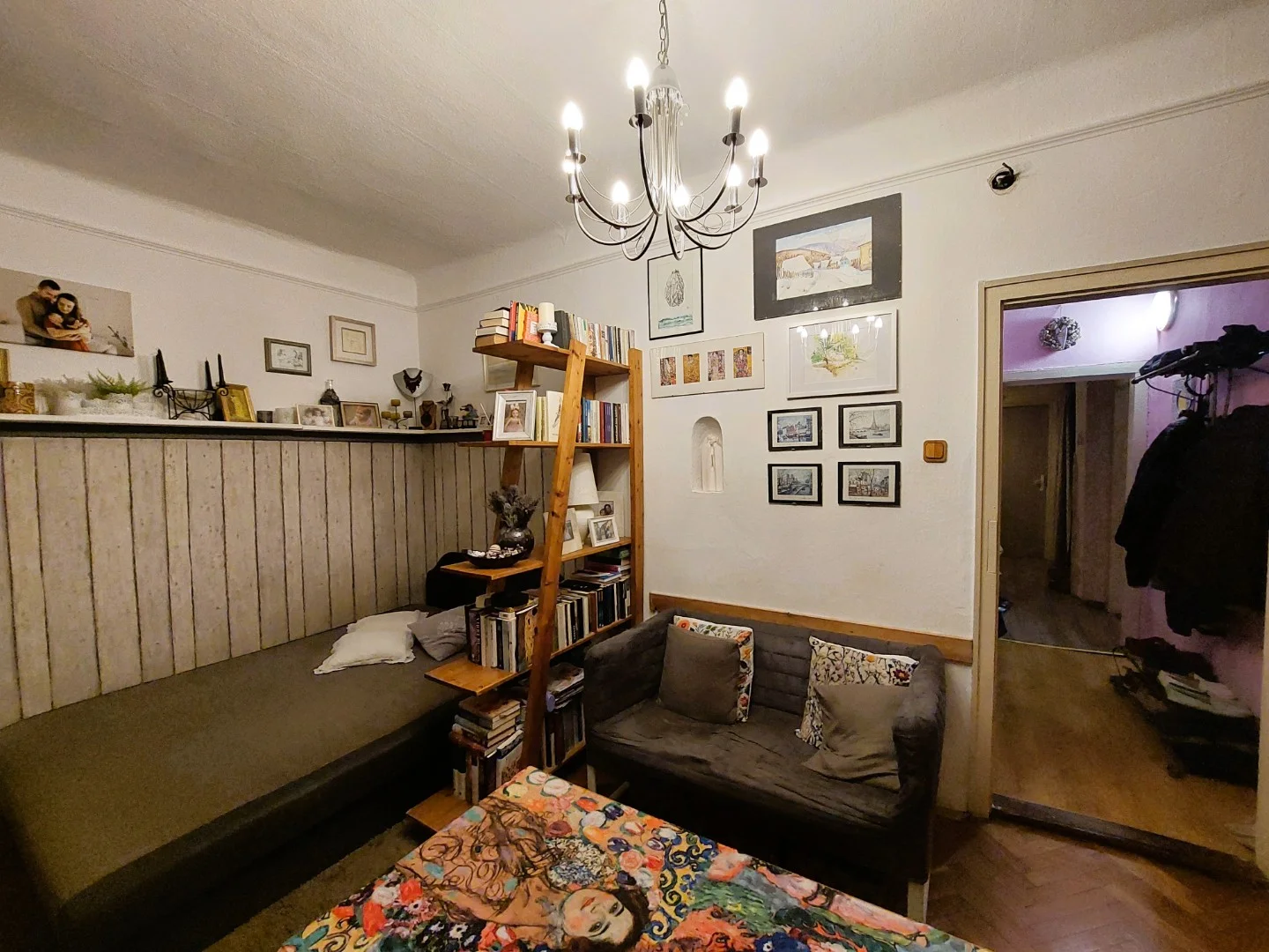 Eladó családi ház Pécsen - Kép 12