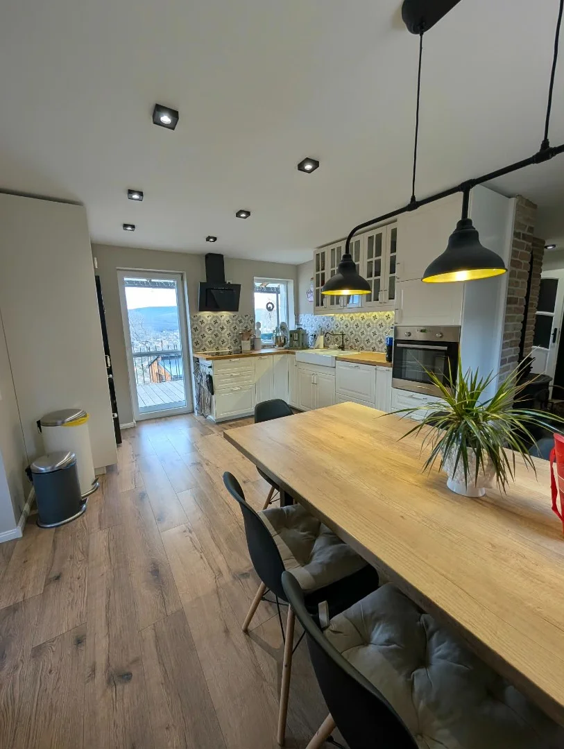 Eladó családi ház Pécsen - Kép 5