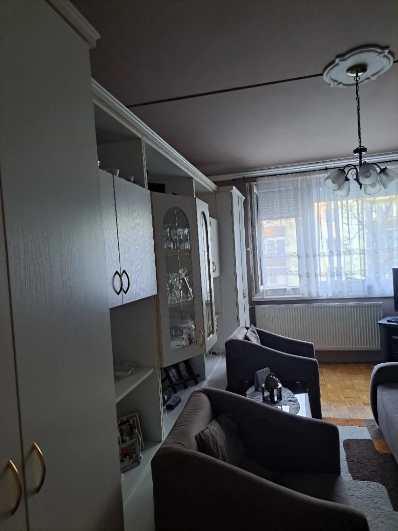 Eladó panel lakás Győr Ifjúság krt - Kép 6