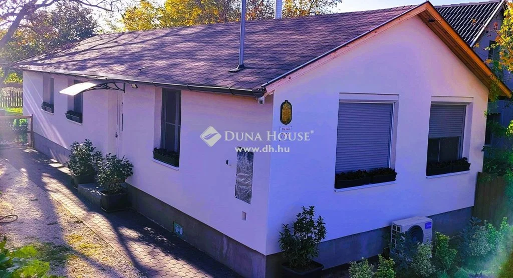 Eladó családi ház Mányon - Kép 12