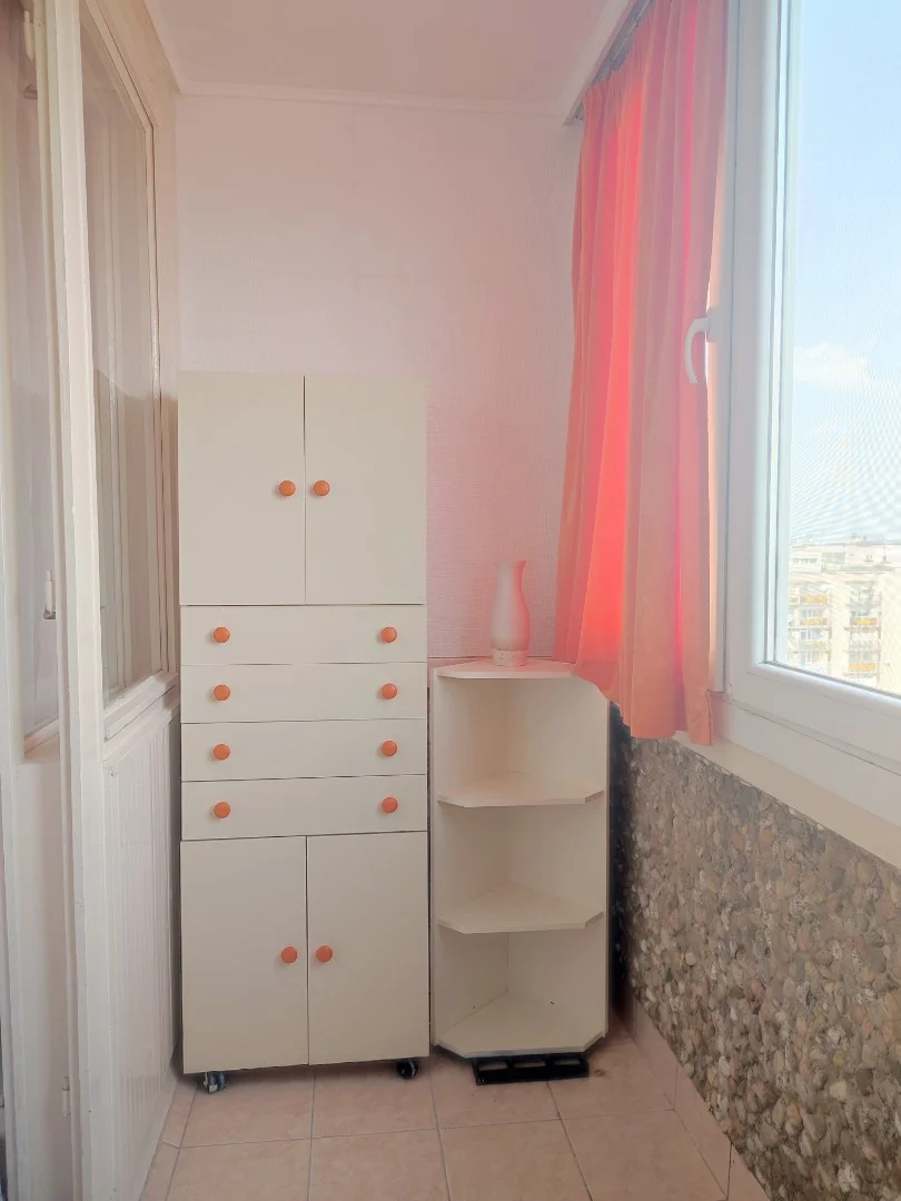 Kiadó panel lakás Budapest 08. ker.en - Kép 8