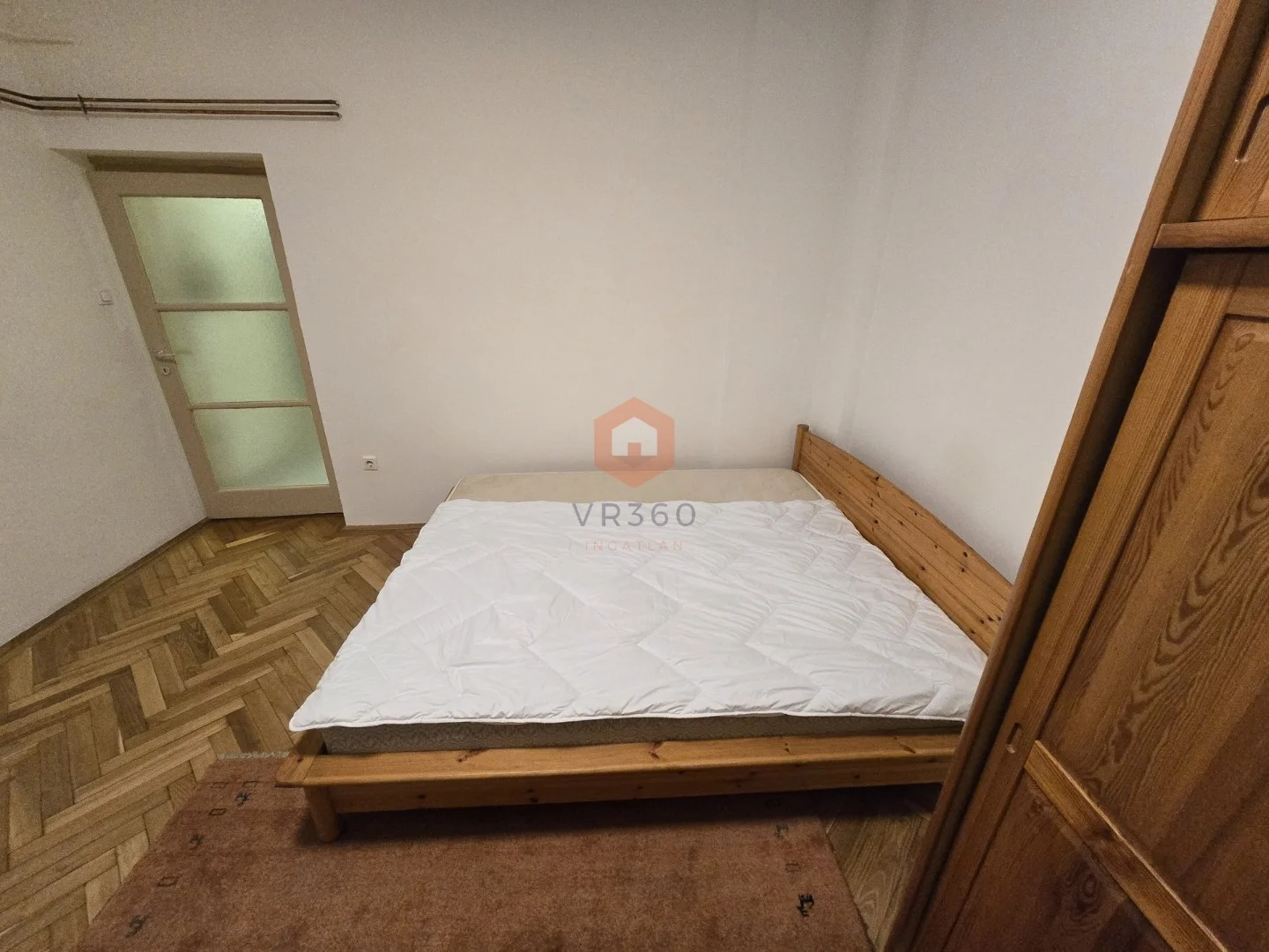 Eladó tégla lakás Pécsen - Kép 2