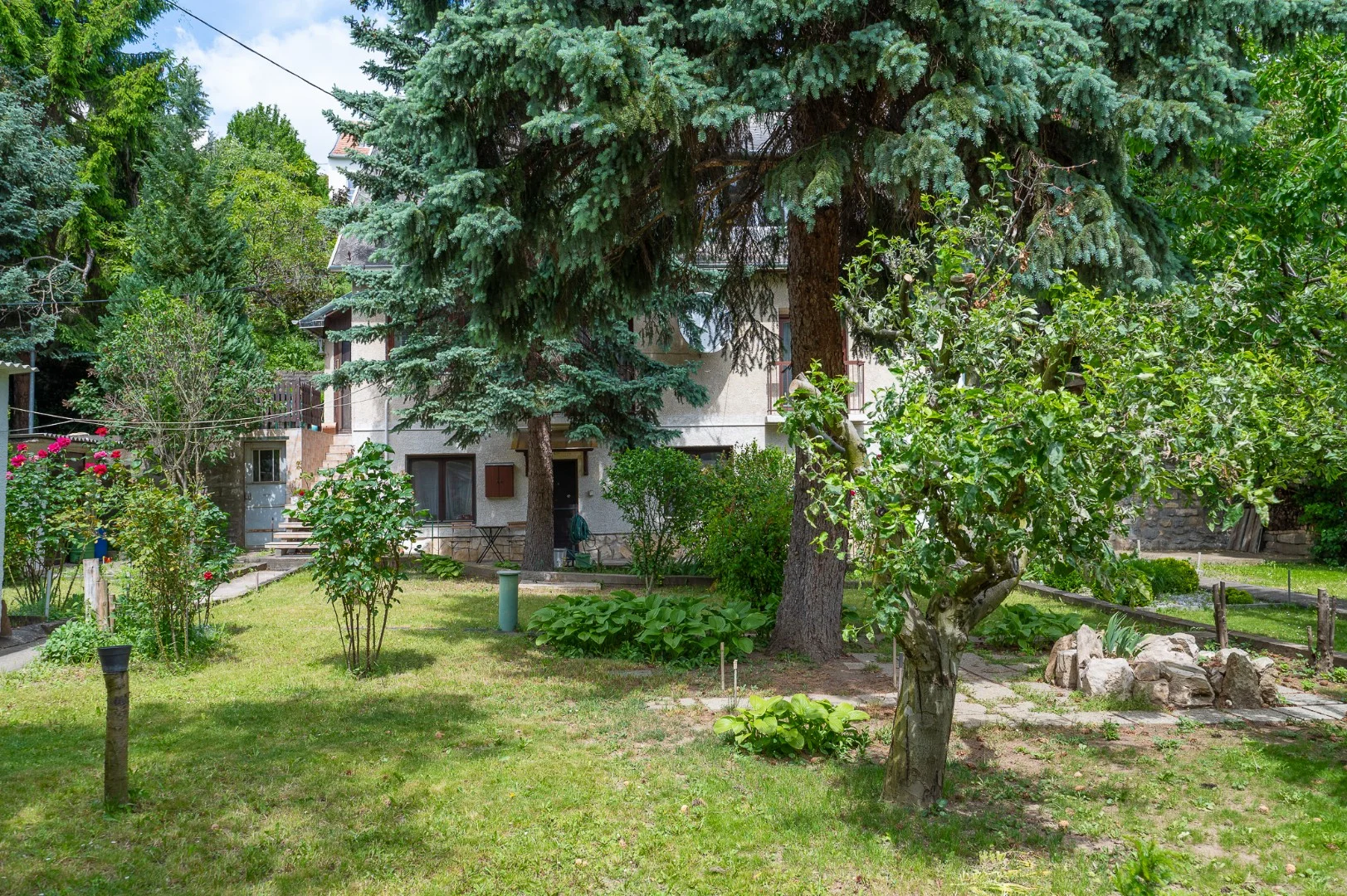 Eladó családi ház Budapest 03. ker.en - Kép 3