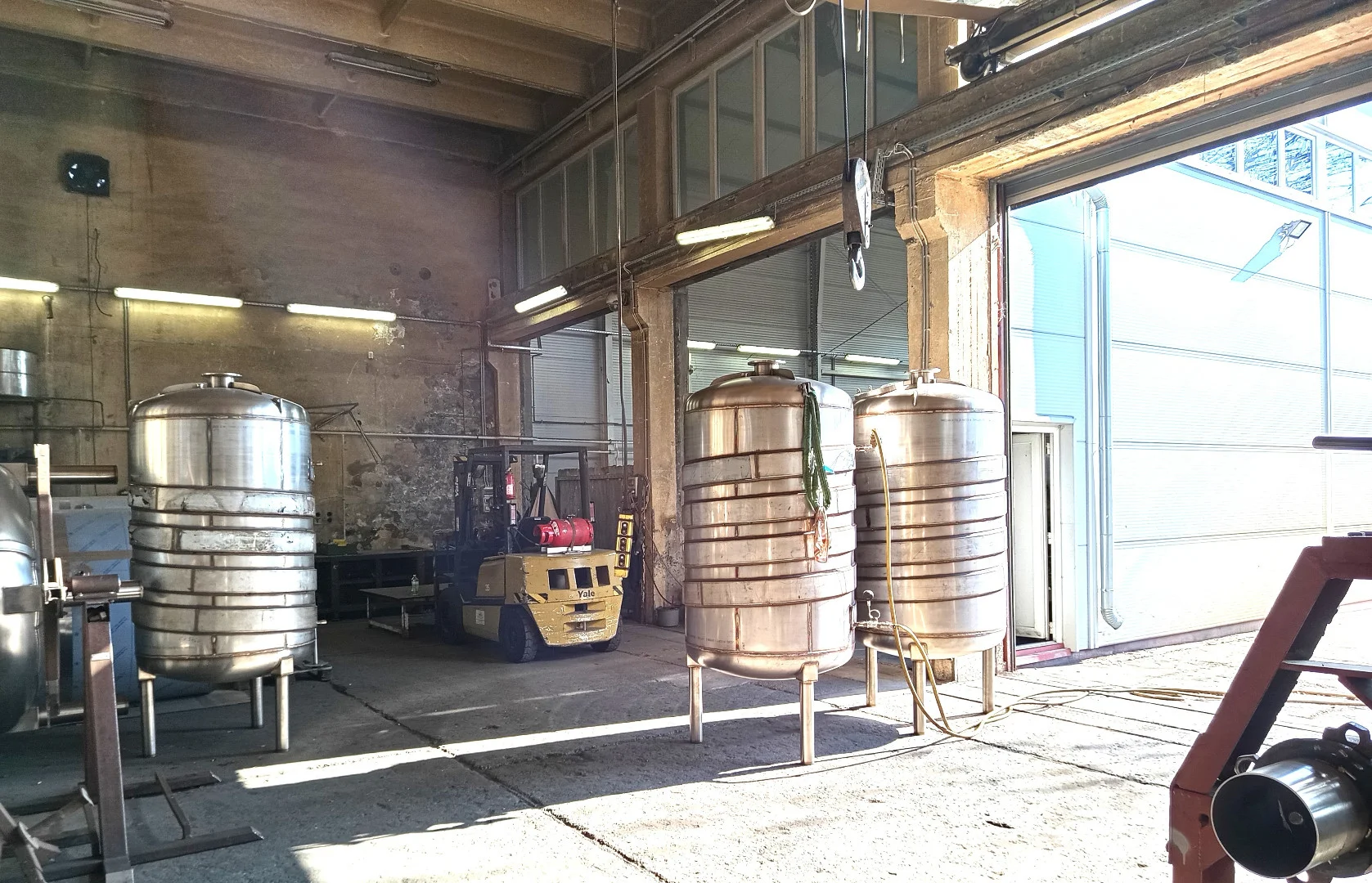 Eladó telephely ipari / raktár Várpalotan - Kép 6