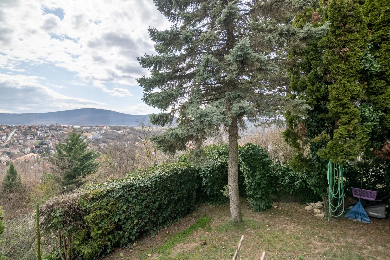 Eladó családi ház Pomázon - Kép 18