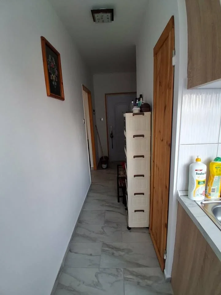 Eladó panel lakás Dunaújvárosban - Kép 3