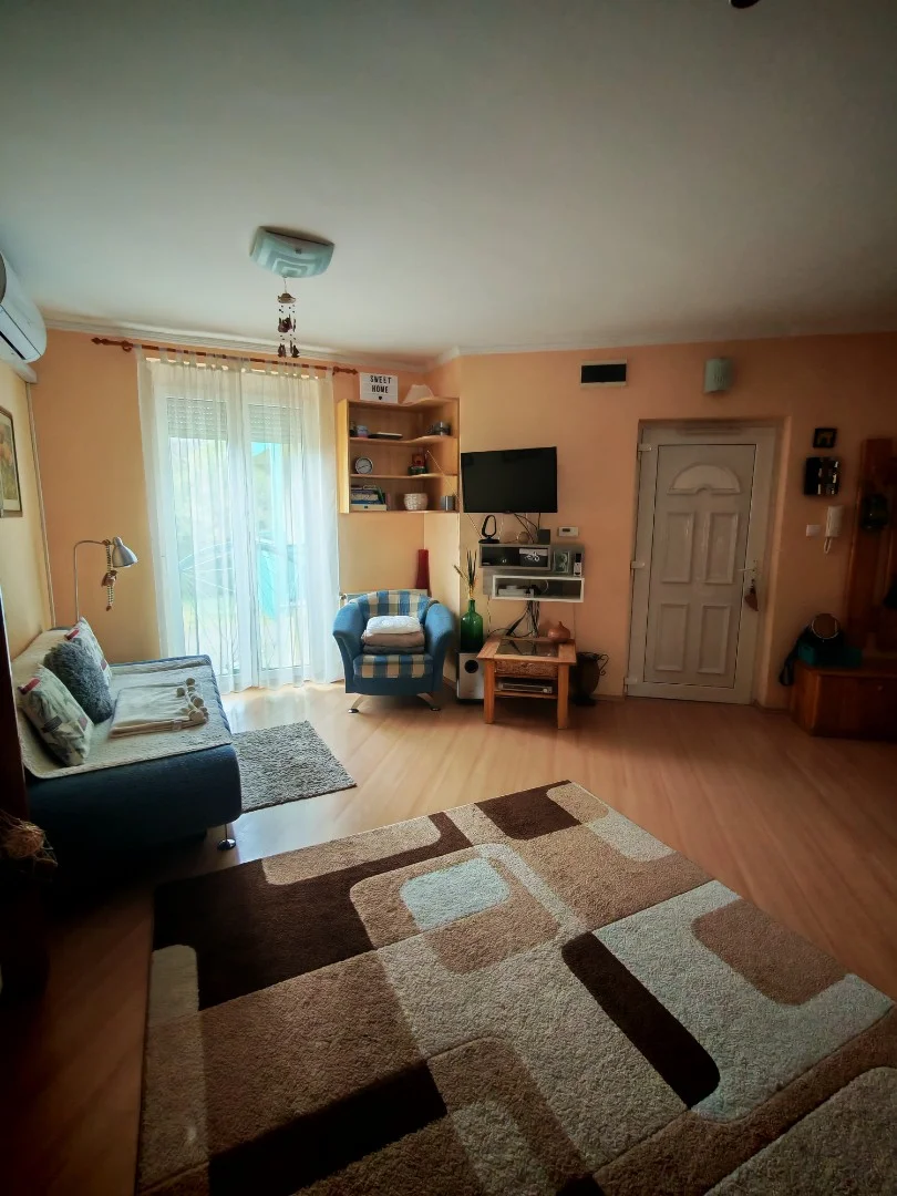 Eladó tégla lakás Pécsen - Kép 12