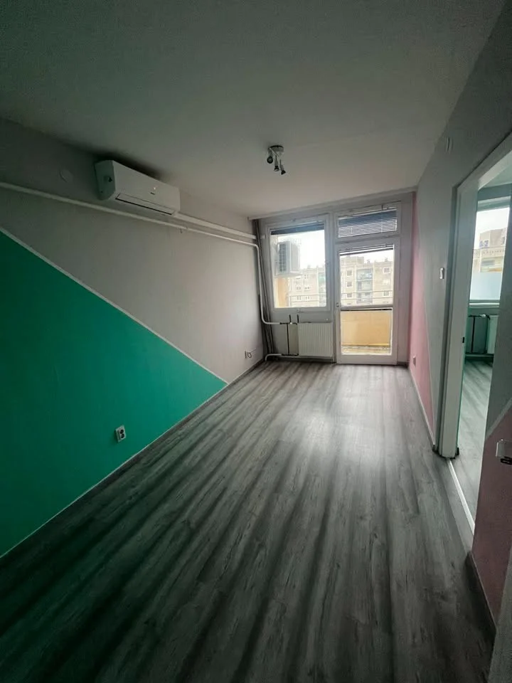 Eladó panel lakás Budapest 10. ker.en - Kép 10