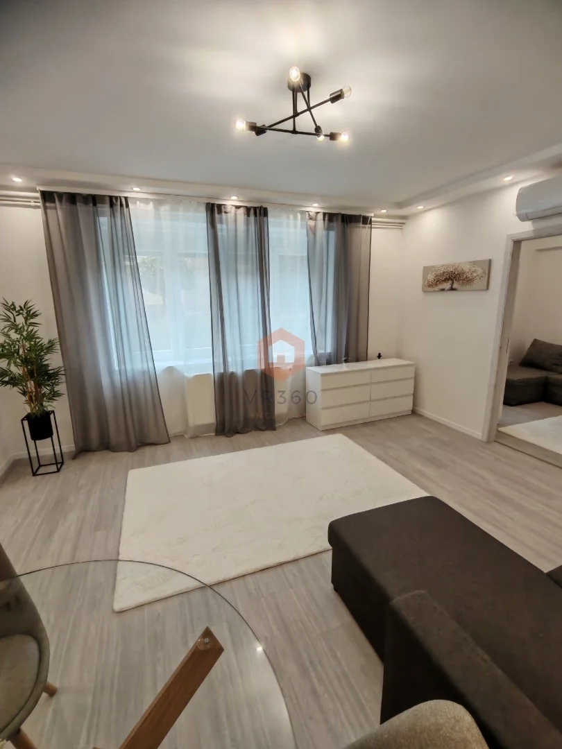 Eladó tégla lakás Pécsen