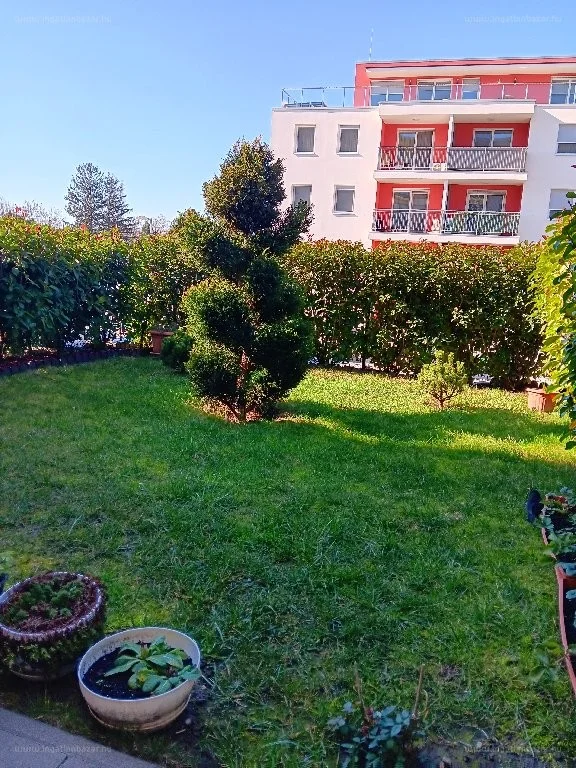 Eladó tégla lakás Győrött - Kép 8