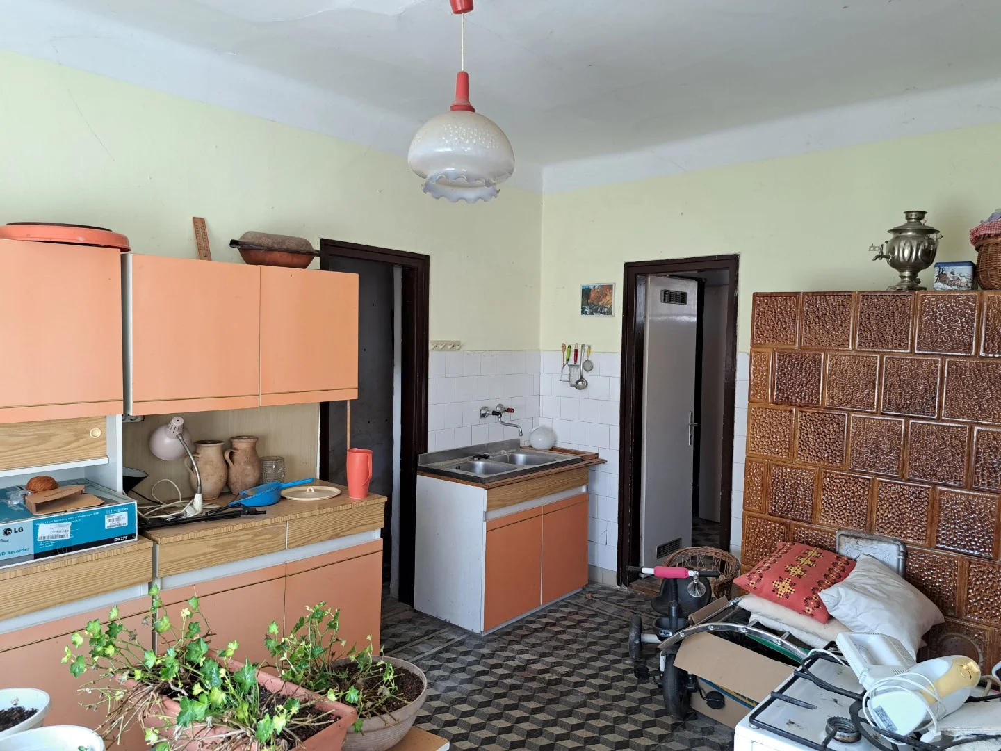 Eladó családi ház Csákváron - Kép 8