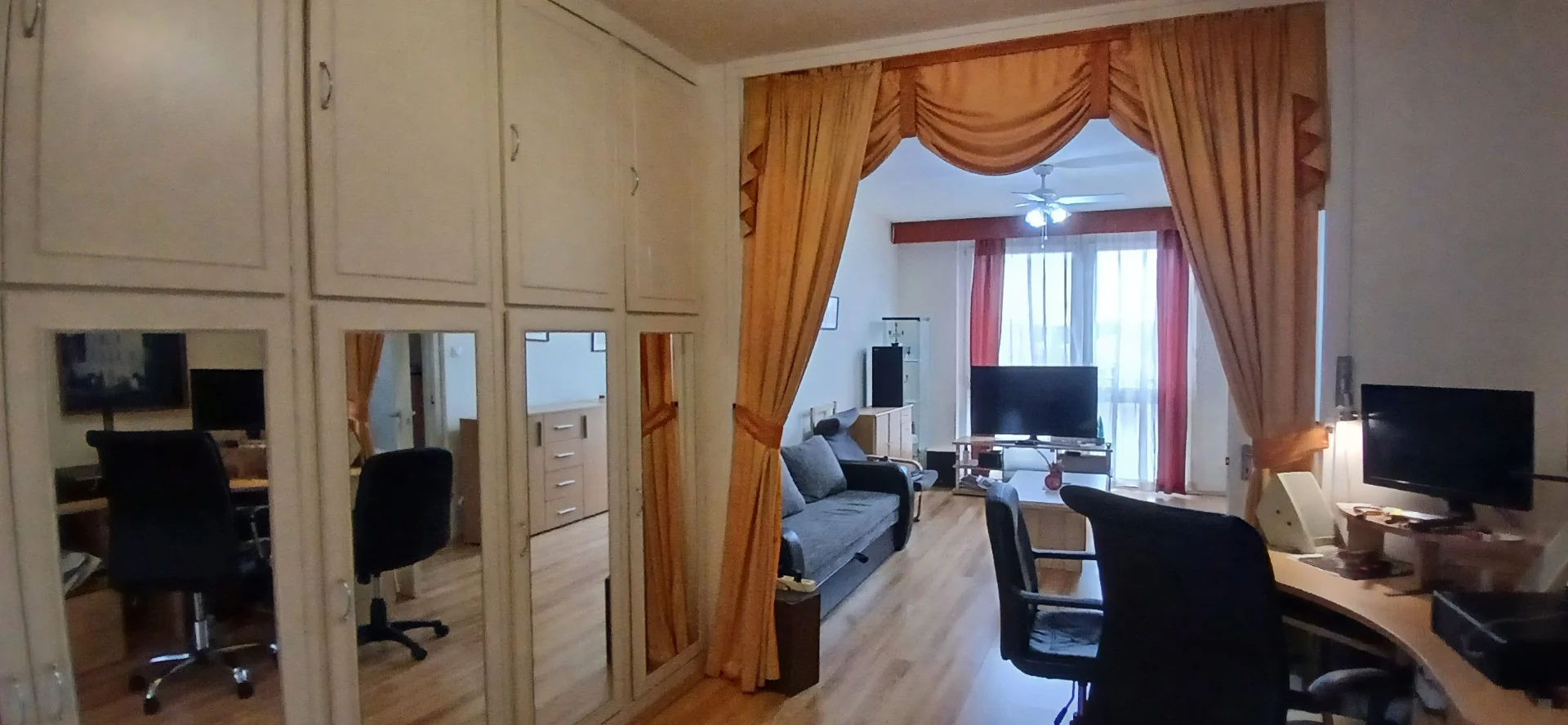 Eladó panel lakás Budapest 19. ker.en - Kép 2