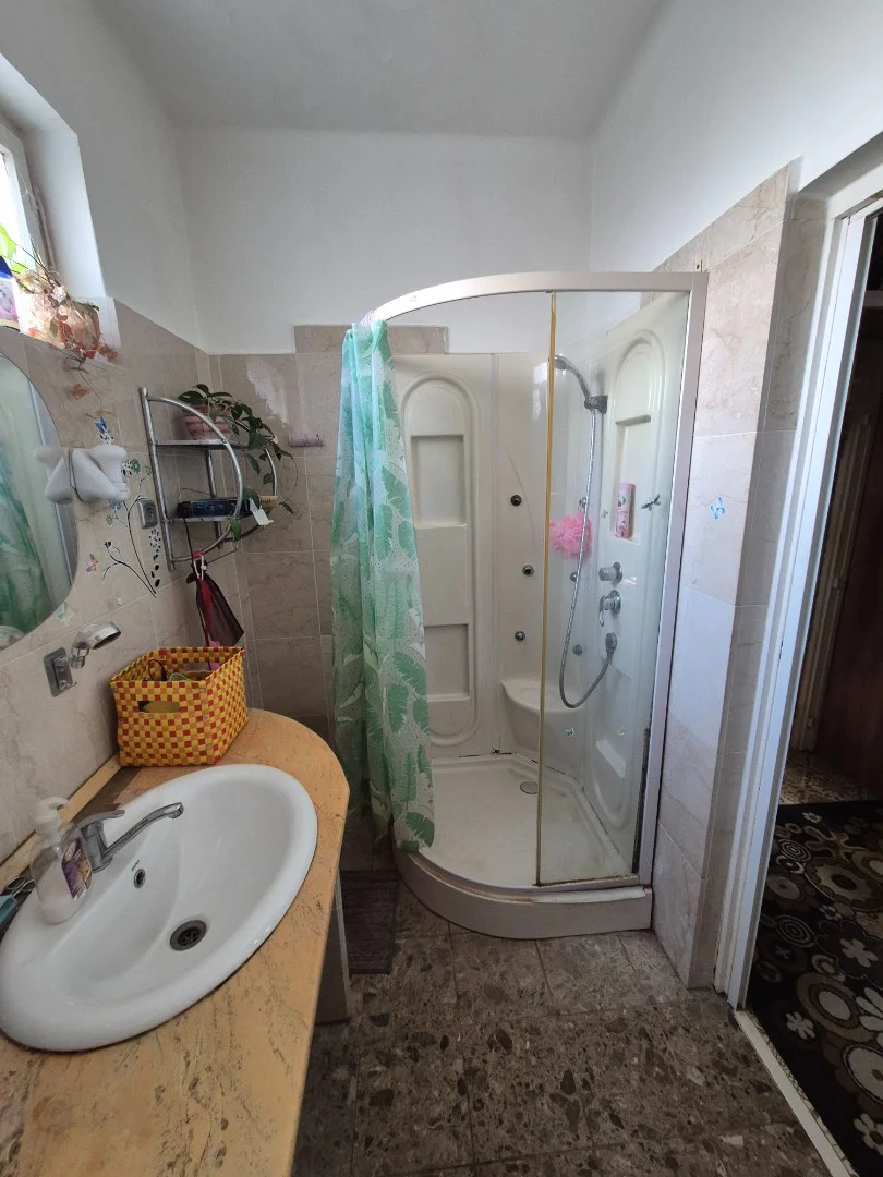 Eladó családi ház Tordason - Kép 9