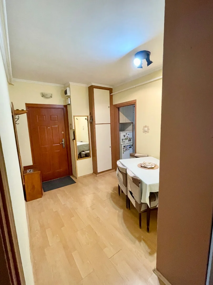 Eladó panel lakás Budapest 03. ker.en - Kép 4