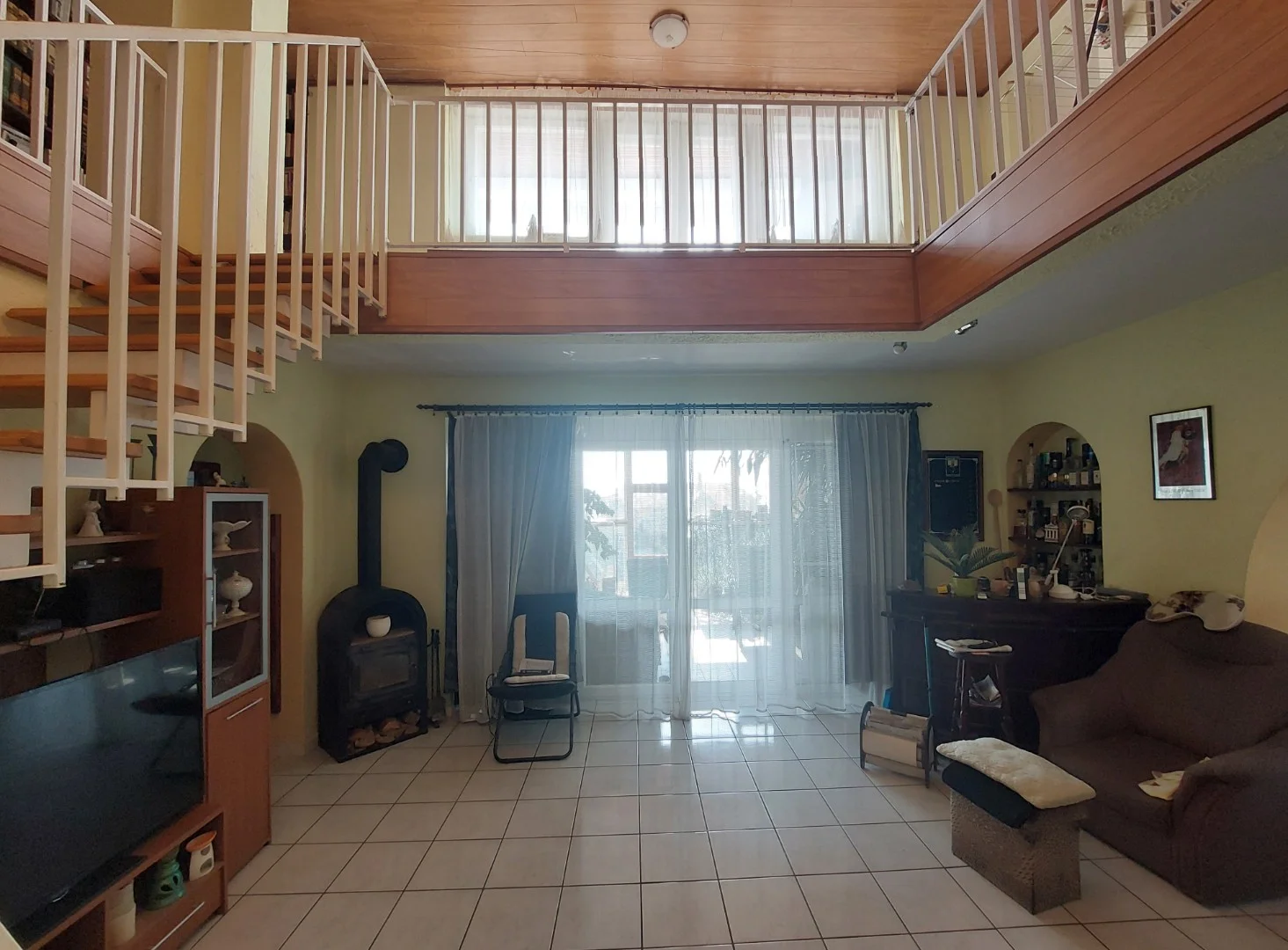 Eladó családi ház Pécsen - Kép 3