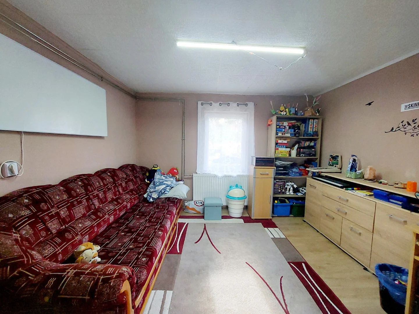 Eladó családi ház Komlón - Kép 7