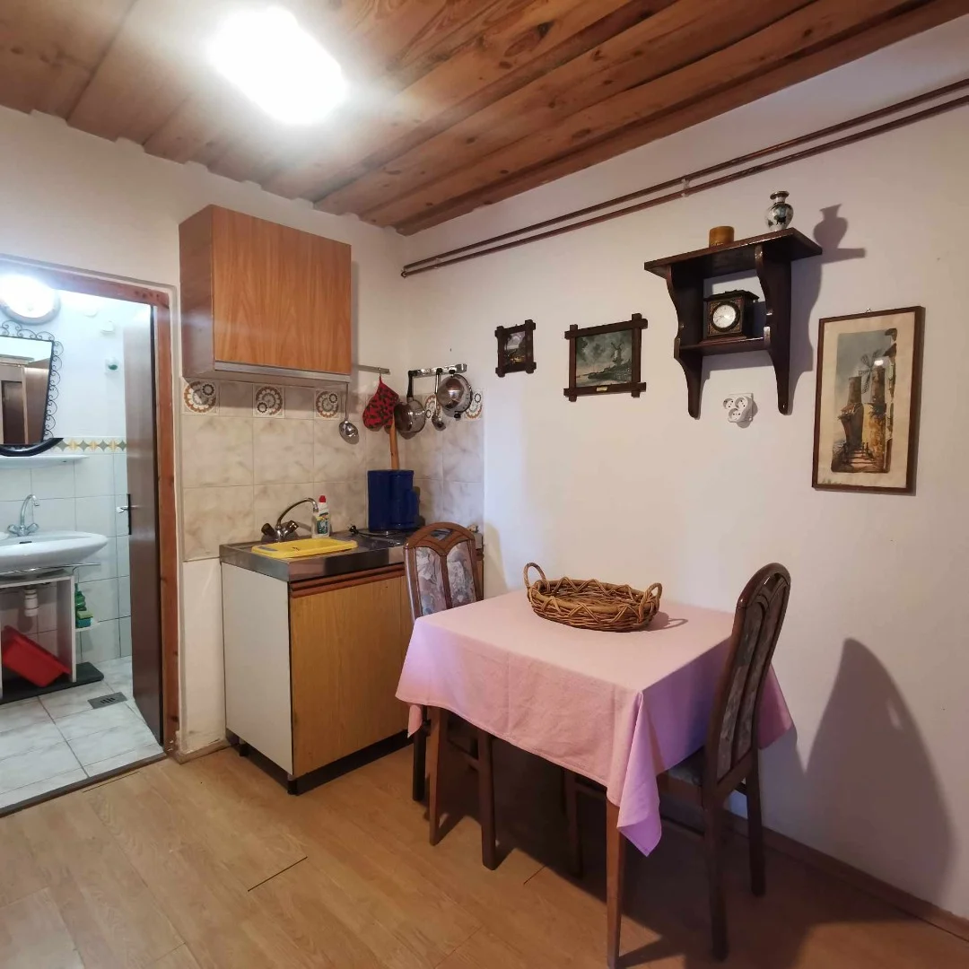 Eladó családi ház Hetyefőn - Kép 18