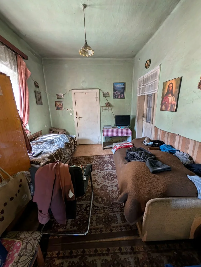 Eladó családi ház Pécsen - Kép 5