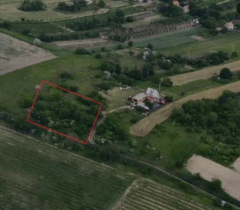 Eladó építési telek Tatan